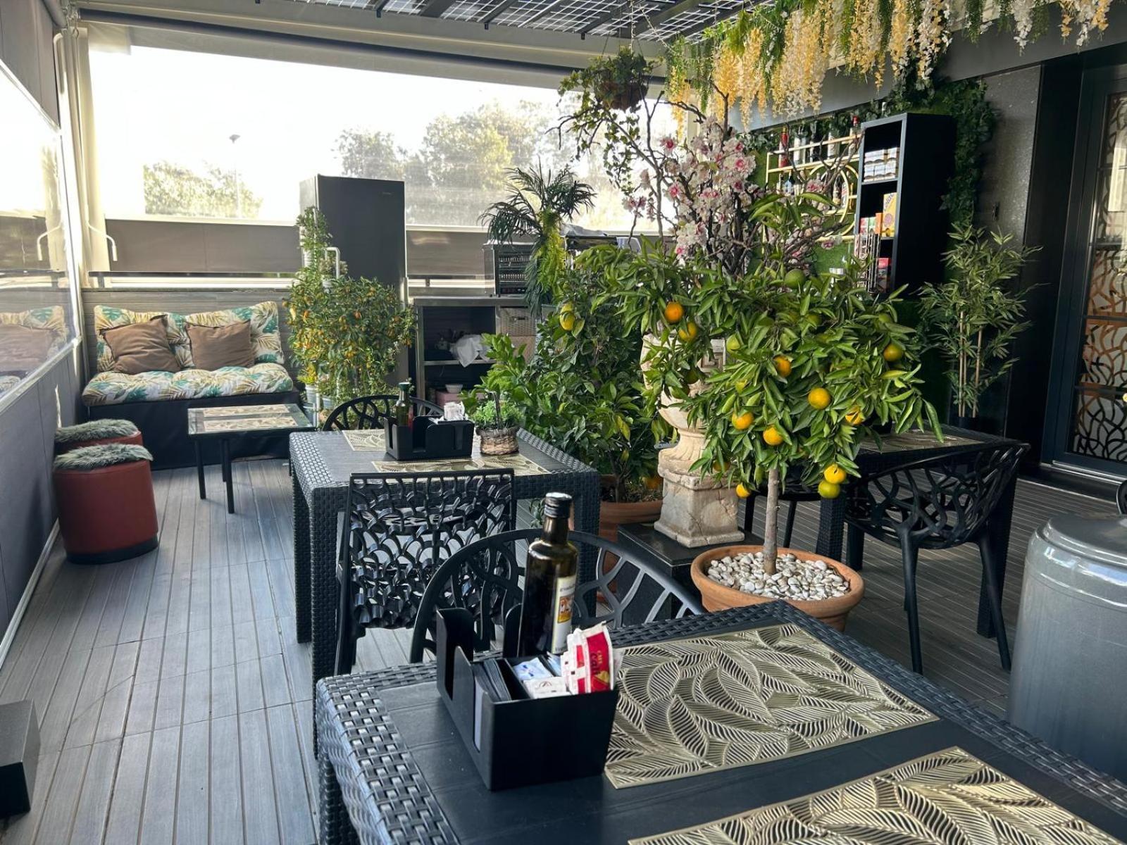 Vesci Faventia Hotel Huetor Tajar Ngoại thất bức ảnh